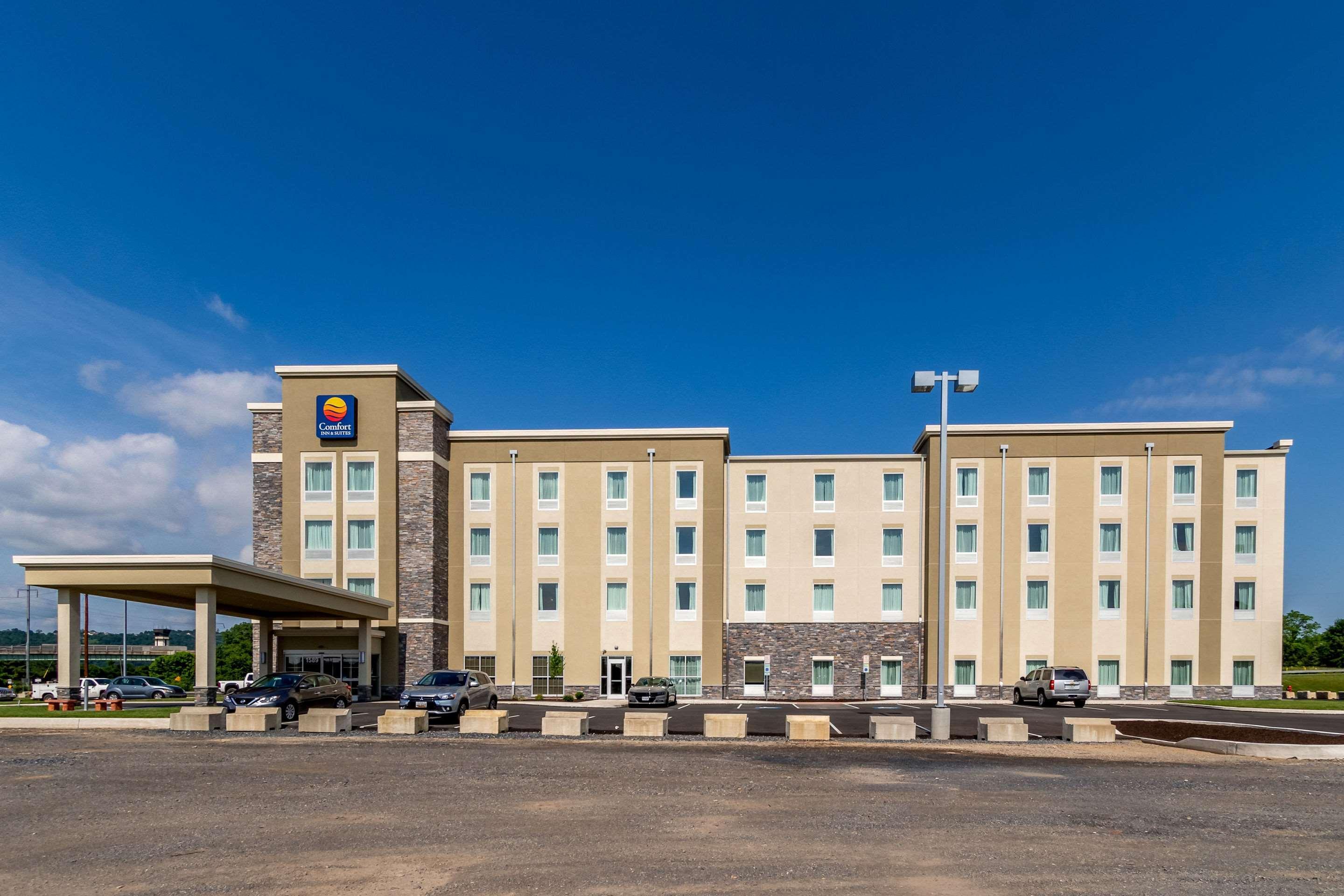 Comfort Inn & Suites - Harrisburg Airport - Hershey South Middletown  Exterior foto
